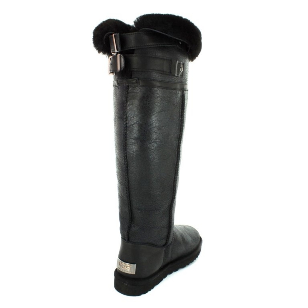 Ugg Devandra Boots Black size 6